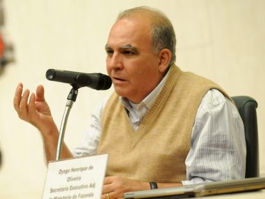 Miguel Torres: “reforma da Previdência só aumentará o privilégio dos bancos”