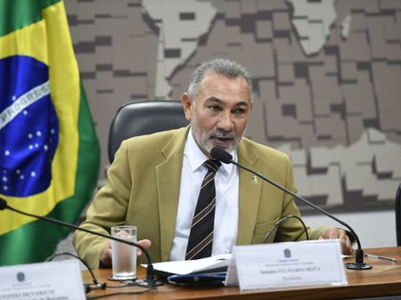 “Weintraub é marionete de Paulo Guedes pelos interesses dos banqueiros”, diz senador Telmário