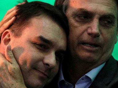 Flávio insiste no STF para escapar da investigação e Bolsonaro ataca MP/RJ