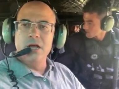 Helicóptero com Witzel a bordo faz disparos a esmo em Angra e atinge tenda evangélica