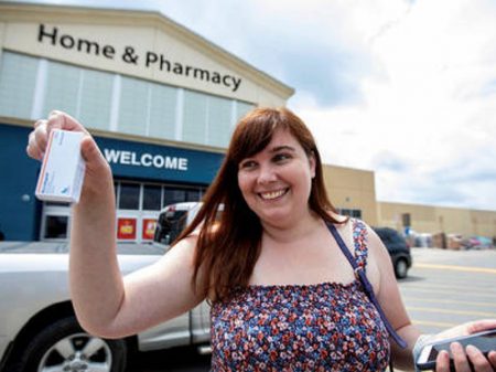 Insulina a preços escorchantes obriga americanos a ir ao Canadá  comprar o remédio