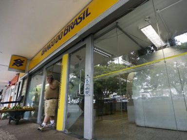 Banco do Brasil anuncia novas demissões por meio de PDV