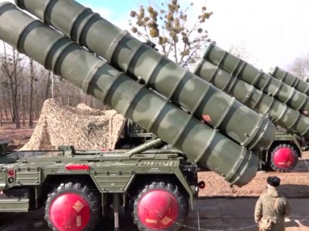 Turquia ignora ameaças dos EUA e recebe os mísseis russos S-400
