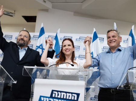 Israelenses criam “Campo Democrático” contra “racismo e ocupação” de Netanyahu