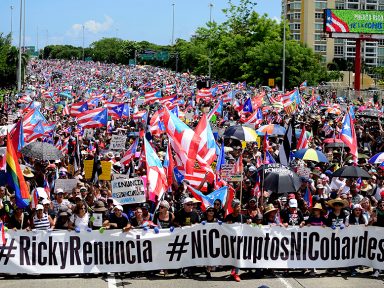 Porto Rico para com greve geral pela saída do governador Rosseló