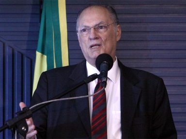 Discriminar o Nordeste é “crime e pode dar impeachment”, adverte Roberto Freire