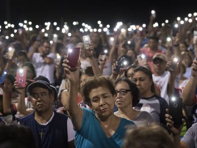 Campanha racista de Trump desemboca no morticínio de El Paso