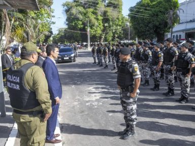 PMs defendem “arrancar cabeças” e governador do Pará ouve calado