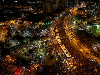 MP de Bolsonaro é retaliação aos protestos estudantis, denunciam entidades