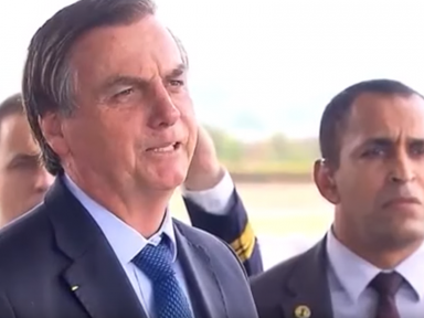 Bolsonaro desrespeita a PF e diz que reação contra sua ingerência é “babaquice”