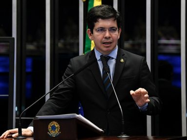 Randolfe: “vamos entrar na Justiça contra anistia aos sonegadores do Funrural”