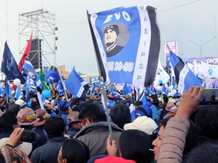 Bolívia vai às urnas neste domingo após intensas mobilizações