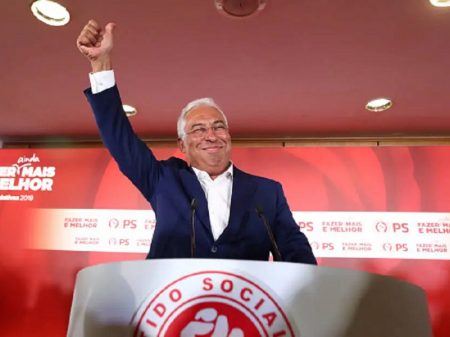 Portugueses reelegem socialistas e seus aliados de governo