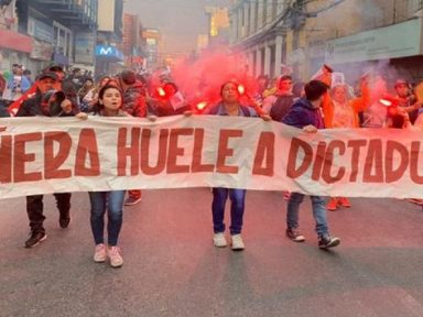 Chile em chamas: a fatura de três décadas de neoliberalismo