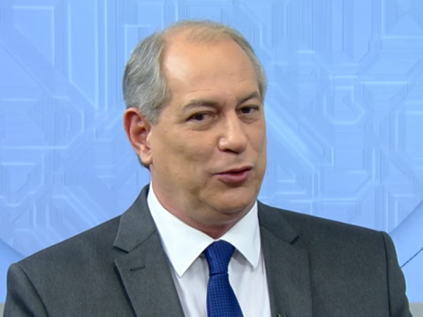 “Dinheiro estrangeiro regou campanha de Bolsonaro”, denuncia Ciro Gomes