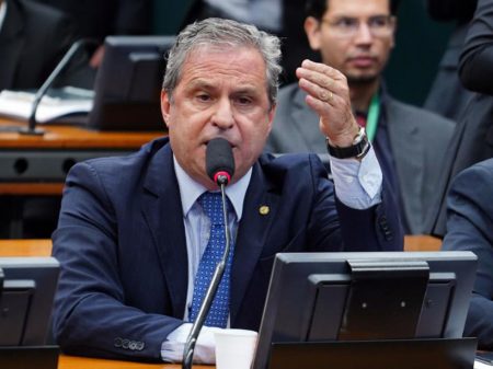 PSB repudia ataque de Bolsonaro ao governador de Pernambuco