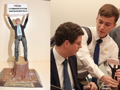 Ministro Ricardo Salles recebe o prêmio “Exterminador do Futuro”