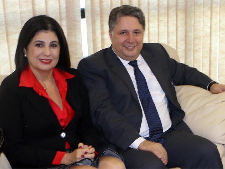 Ex-governadores Garotinho e Rosinha são presos novamente
