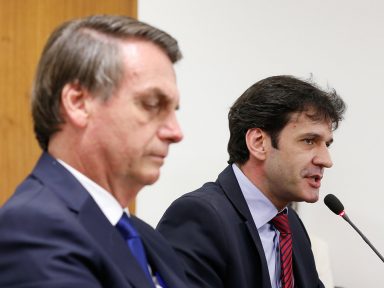 Notas fiscais da campanha do ministro do Turismo reforçam indícios de caixa 2