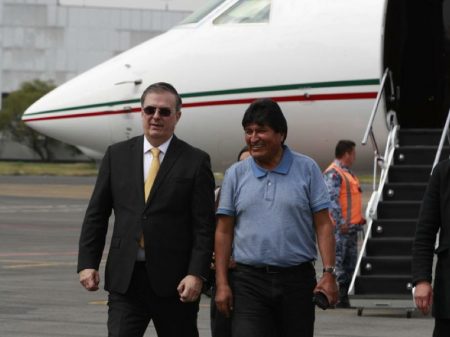 Evo recebe boas-vindas no   México após ‘odisseia diplomática’