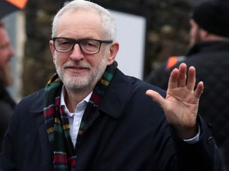 Rabino inglês insulta líder trabalhista Corbyn de  ‘antissemita’