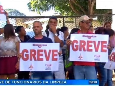 DF: empresa terceirizada de limpeza não paga salários e funcionários entram em greve