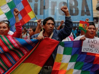 Multidão marcha em El Alto contra o golpe na Bolívia: “Fora Camacho!”