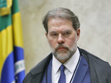 Procuradores e senadores criticam Toffoli por acesso a dados sigilosos de 600 mil