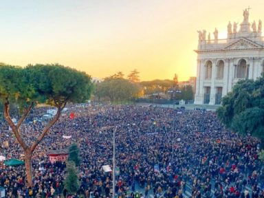 Roma: multidão defende democracia e repudia o fascista Salvini