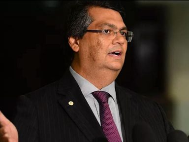 Situação do país exige desprendimento, destaca Flávio Dino