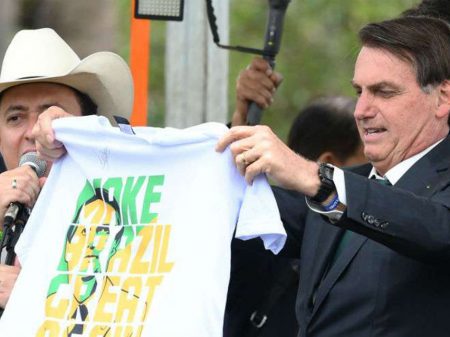 Oposição denuncia uso ilegal dos cartórios na criação do partido de Bolsonaro