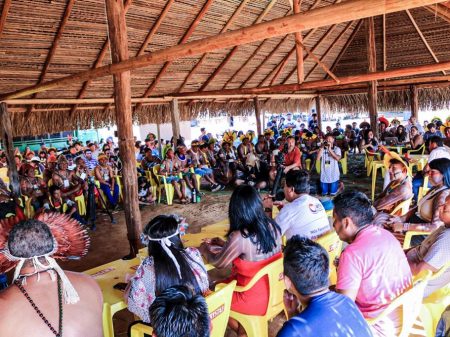 Líderes indígenas se unem contra projeto do governo para destruir suas terras