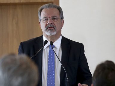 Jungmann: “milícias ameaçam a democracia e têm que ser enfrentadas”