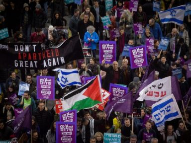 Manifestações em Israel unem judeus e árabes contra plano de Trump