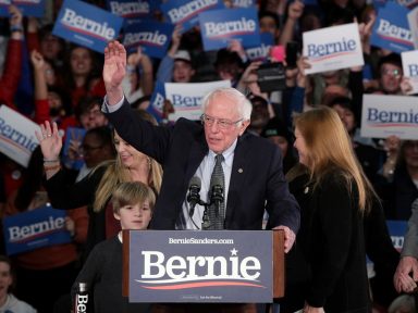 Sanders, o mais votado em Iowa, chama todos à “união para derrotar Trump”