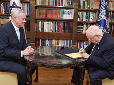 Gantz rejeita governo sob corrupto Netanyahu e avança articulação oposicionista