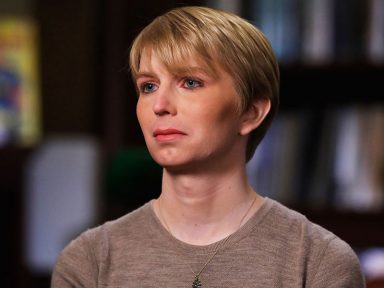 EUA: Chelsea Manning é hospitalizada após tentar suicídio na prisão