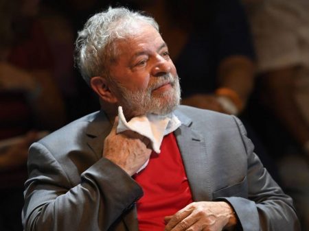 Lula elogia ação de Doria e diz que “Bolsonaro é o grande problema”
