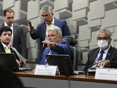 MP que retira direitos dos trabalhadores perde a validade nesta segunda-feira