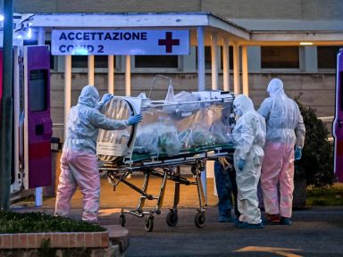 Pandemia: número de mortos na Europa ultrapassa cem mil