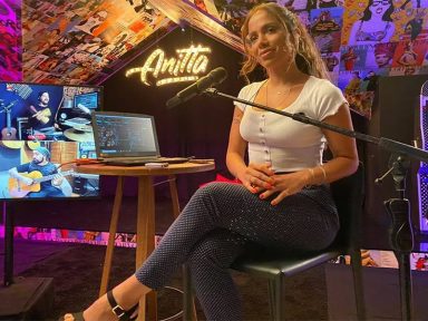 Camarada Anitta tonifica a frente ampla da Cultura