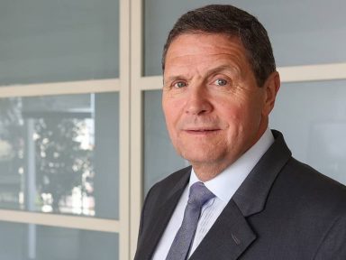 Precisamos de políticas de Estado contundentes