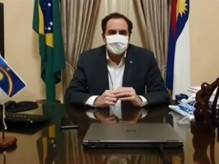 Governador de Pernambuco testa positivo para coronavírus e entra em isolamento
