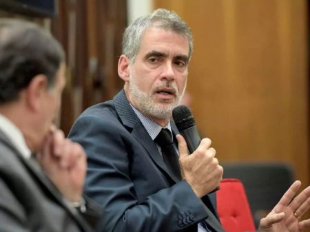 Ministro do STJ rejeita ação contra quarentena e diz: “governo faz necropolítica”