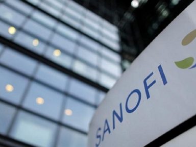 Macron à empresa Sanofi: “vacina da Covid-19 tem de ser bem público mundial”