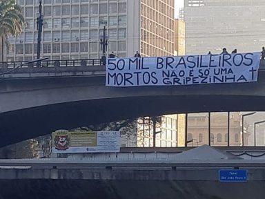 Bolsonaro fica calado frente aos 50 mil brasileiros mortos pelo coronavírus