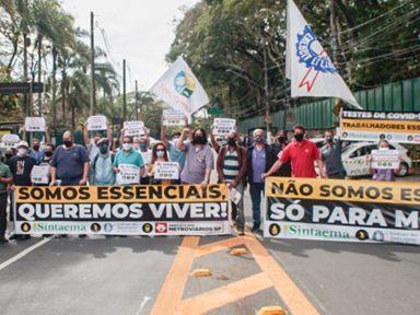 Categorias de serviços essenciais de SP protestam por abertura de negociação coletiva