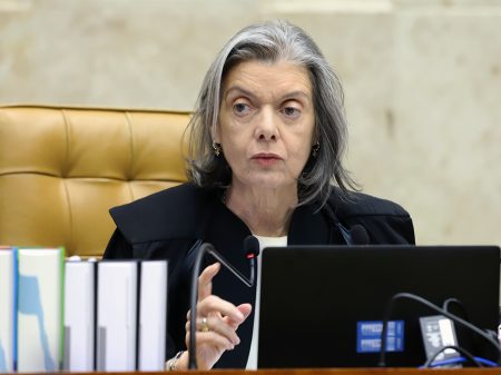 Ministra Cármem Lúcia rejeita habeas corpus para Sara Giromini