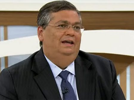 “Não precisa Bolsonaro mandar invadir hospitais para saber número de leitos; eu mostro a ele”