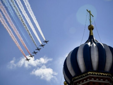 Putin na celebração da Vitória: “O povo soviético salvou o mundo do fascismo”